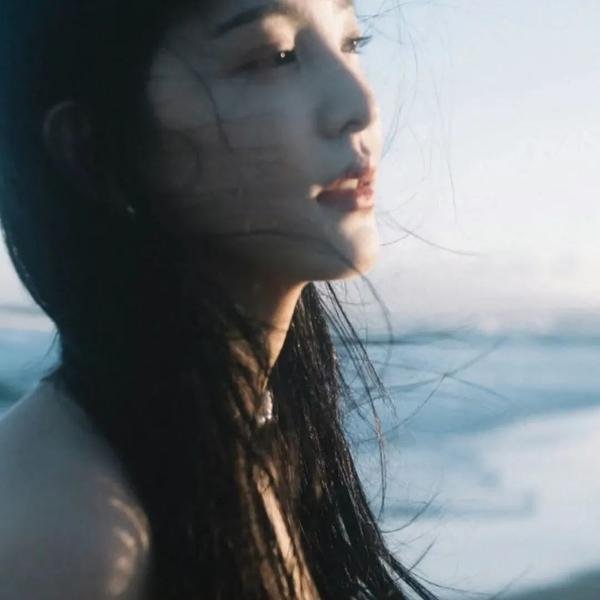 危机迷雾